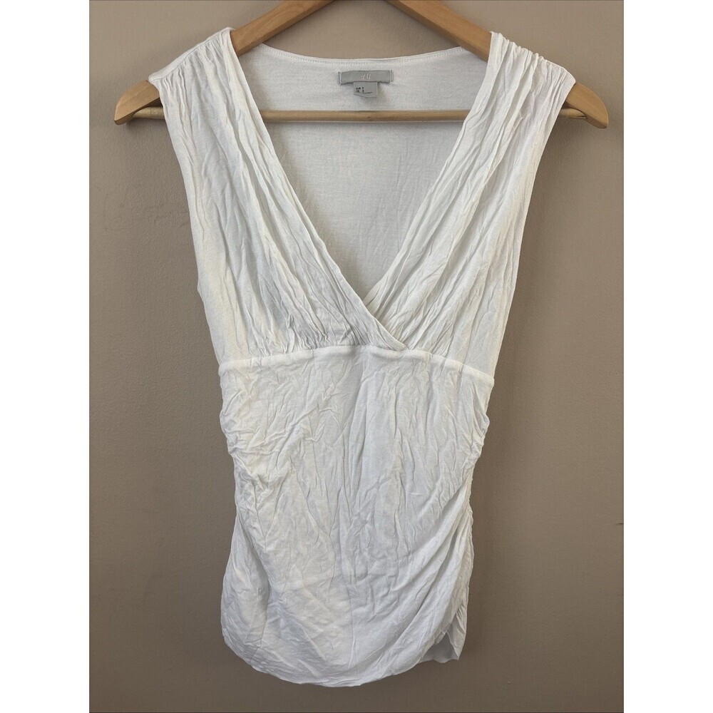 H&M Women’s White Scrunchy V-Neck Tank Top Size Small, Summer, Casual